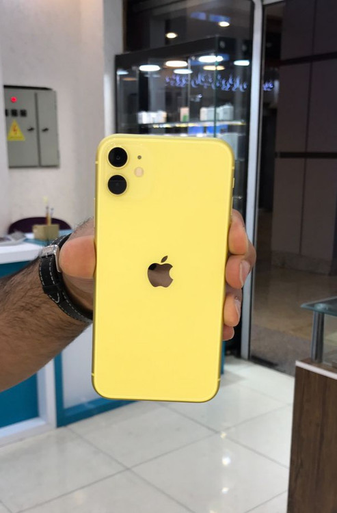 آیفون ۱۱ با حافظه ۱۲۸ گیگ